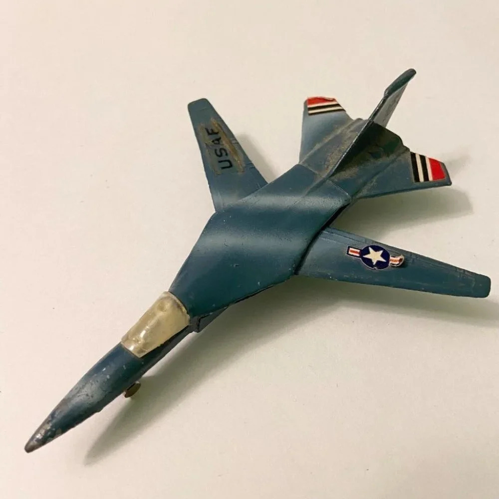 Vintage USAF F111 Swing Wing Aircraft Diecast Toy Made In Hong Kong